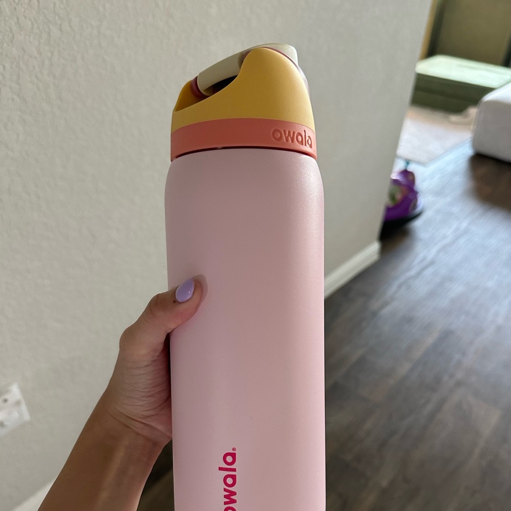 Owala water bottle